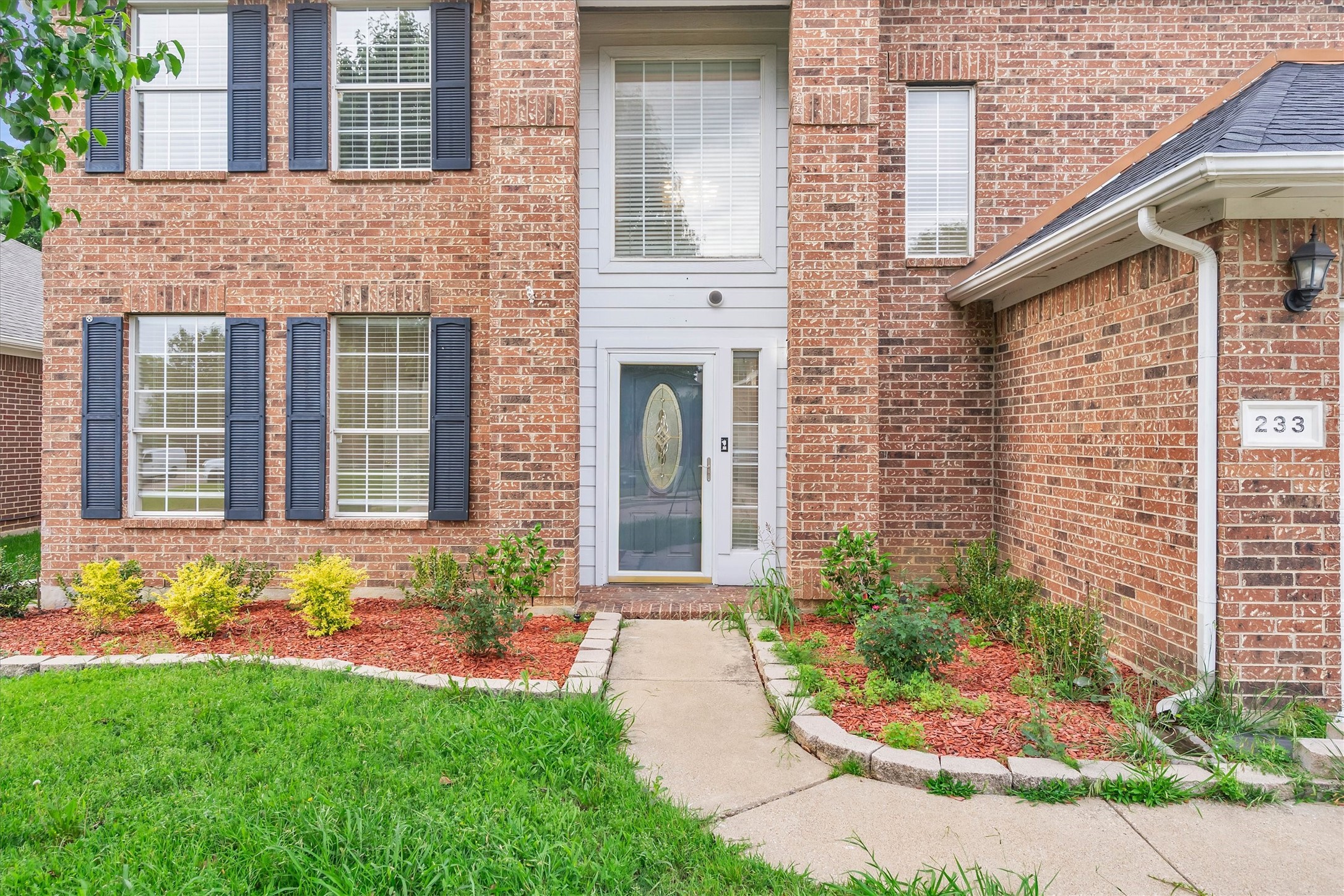 233 Keswick Lane Mesquite TX 75150