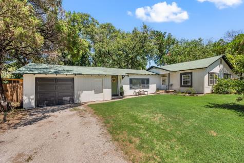 1940 Whippoorwill Lane Denton TX 76205