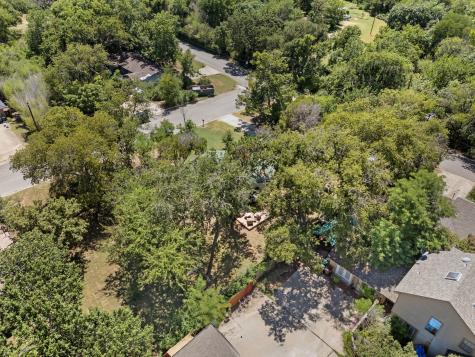 1940 Whippoorwill Lane Denton TX 76205