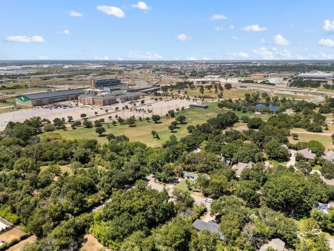 1940 Whippoorwill Lane Denton TX 76205