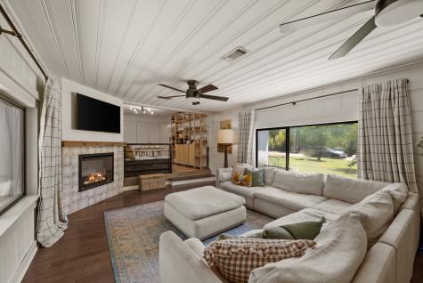 1940 Whippoorwill Lane Denton TX 76205