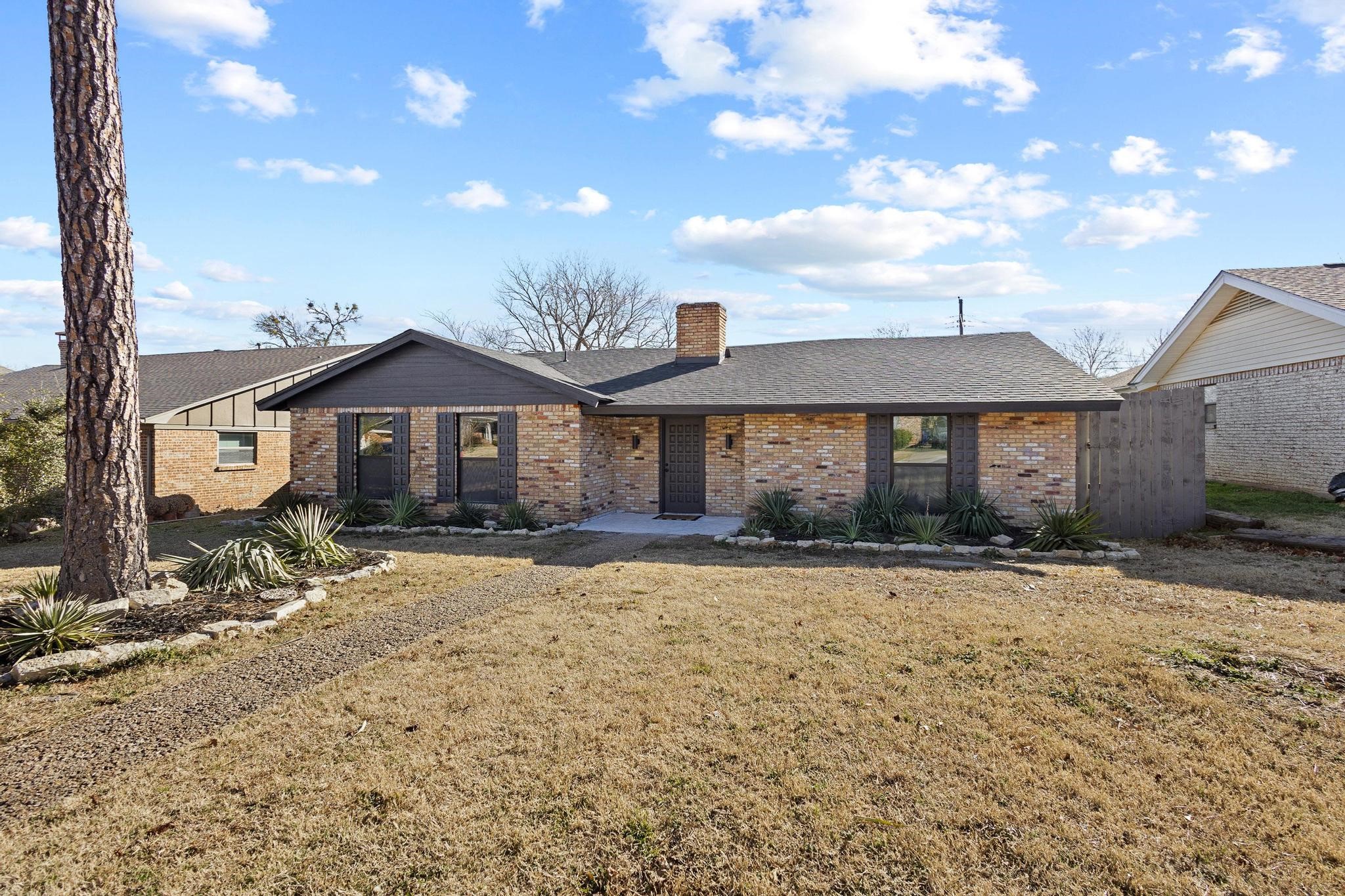 321 Chisholm Trail Sherman TX 75092