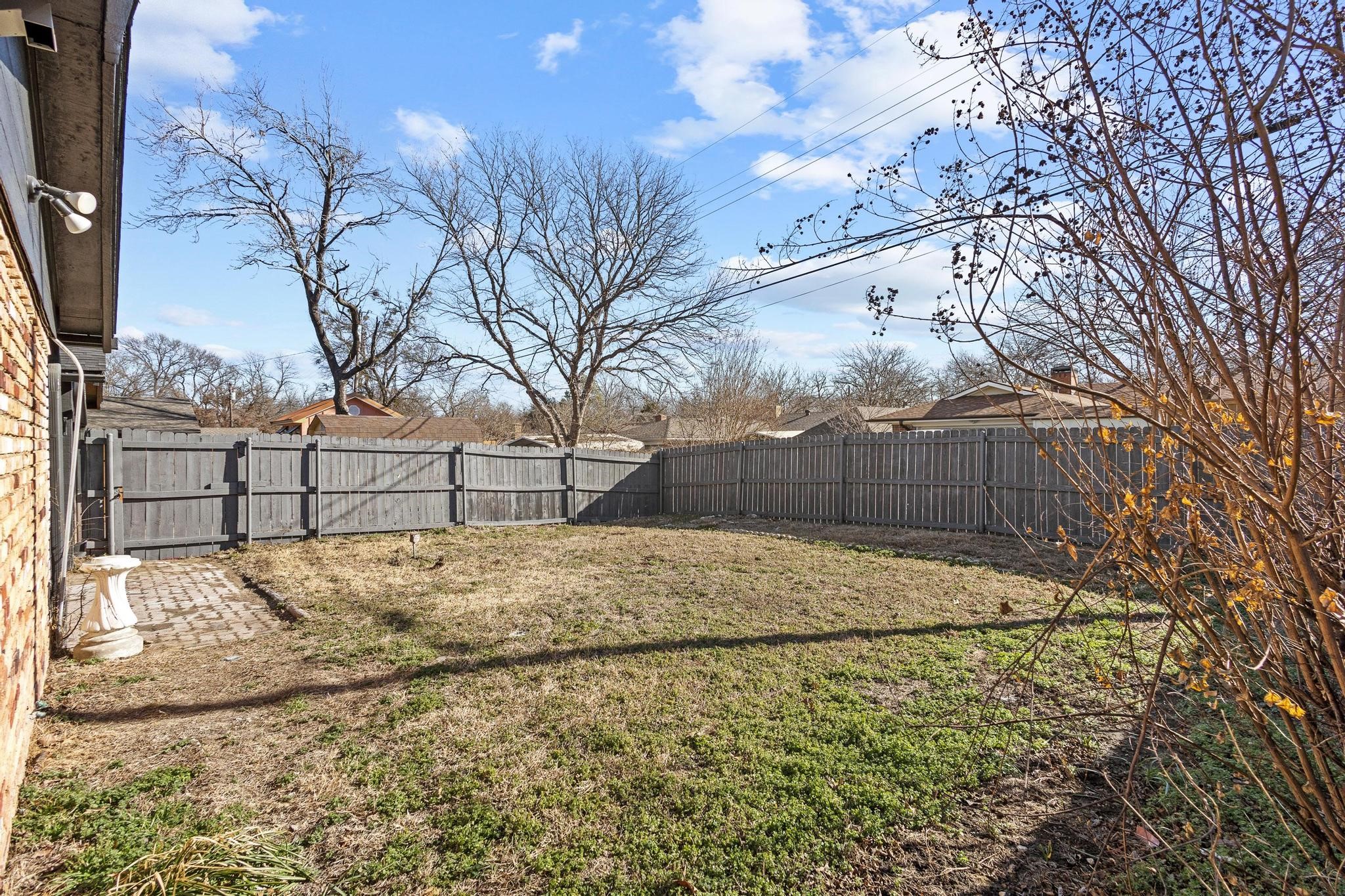 321 Chisholm Trail Sherman TX 75092