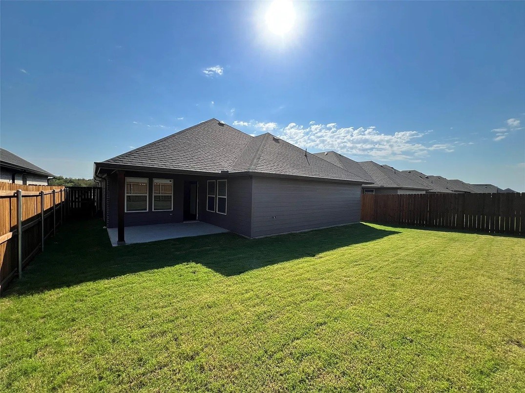 806 Greyson Lane Greenville TX 75402