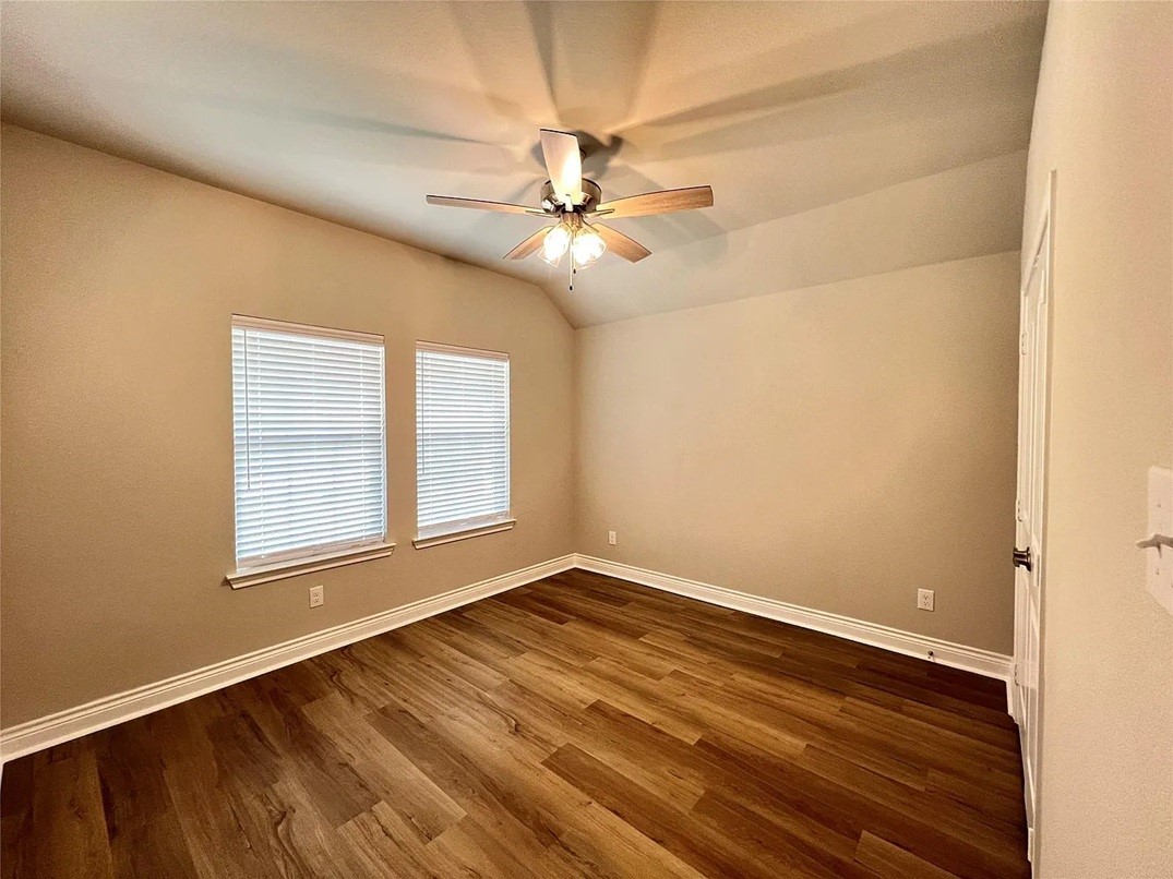 806 Greyson Lane Greenville TX 75402