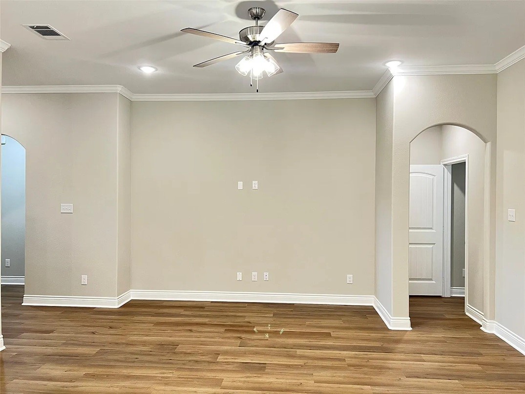 806 Greyson Lane Greenville TX 75402
