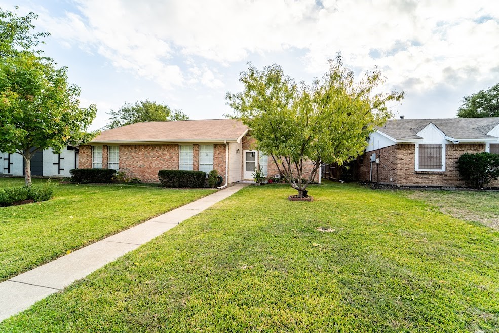 2714 Forest Park Drive Garland TX 75040