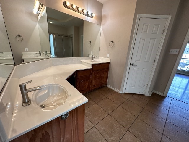 212 Paradise Way Red Oak TX 75154