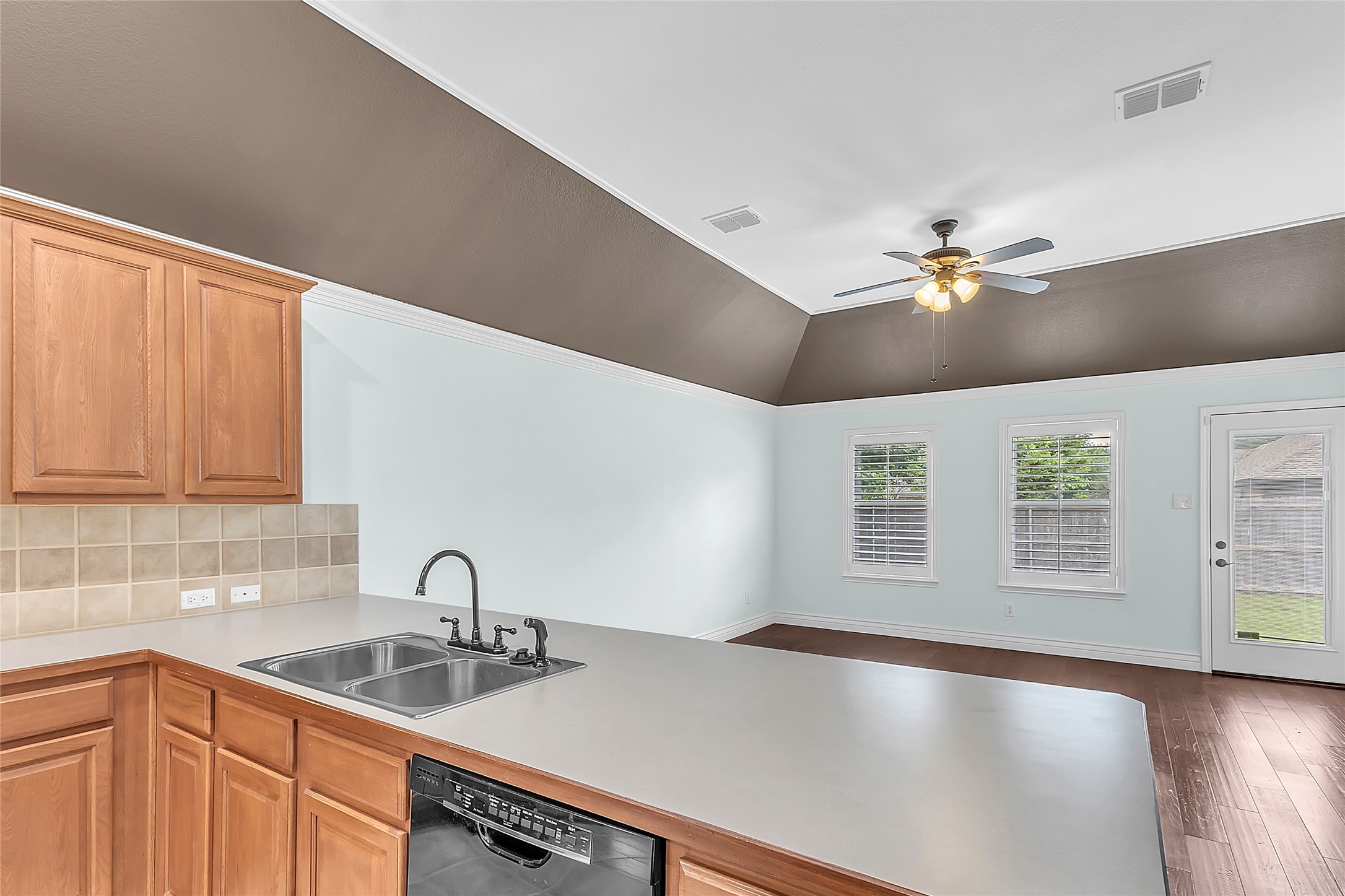 4023 Heavenly Way Heartland TX 75126