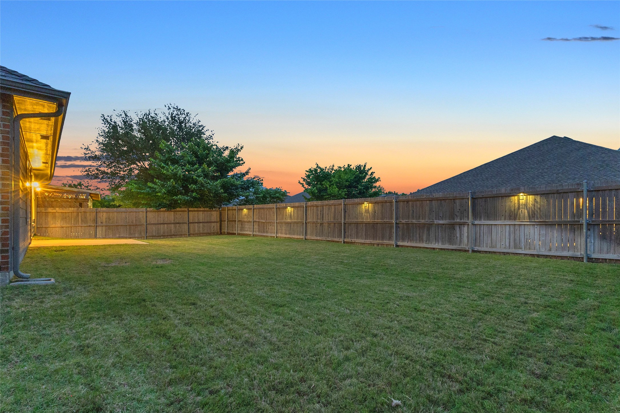 4023 Heavenly Way Heartland TX 75126