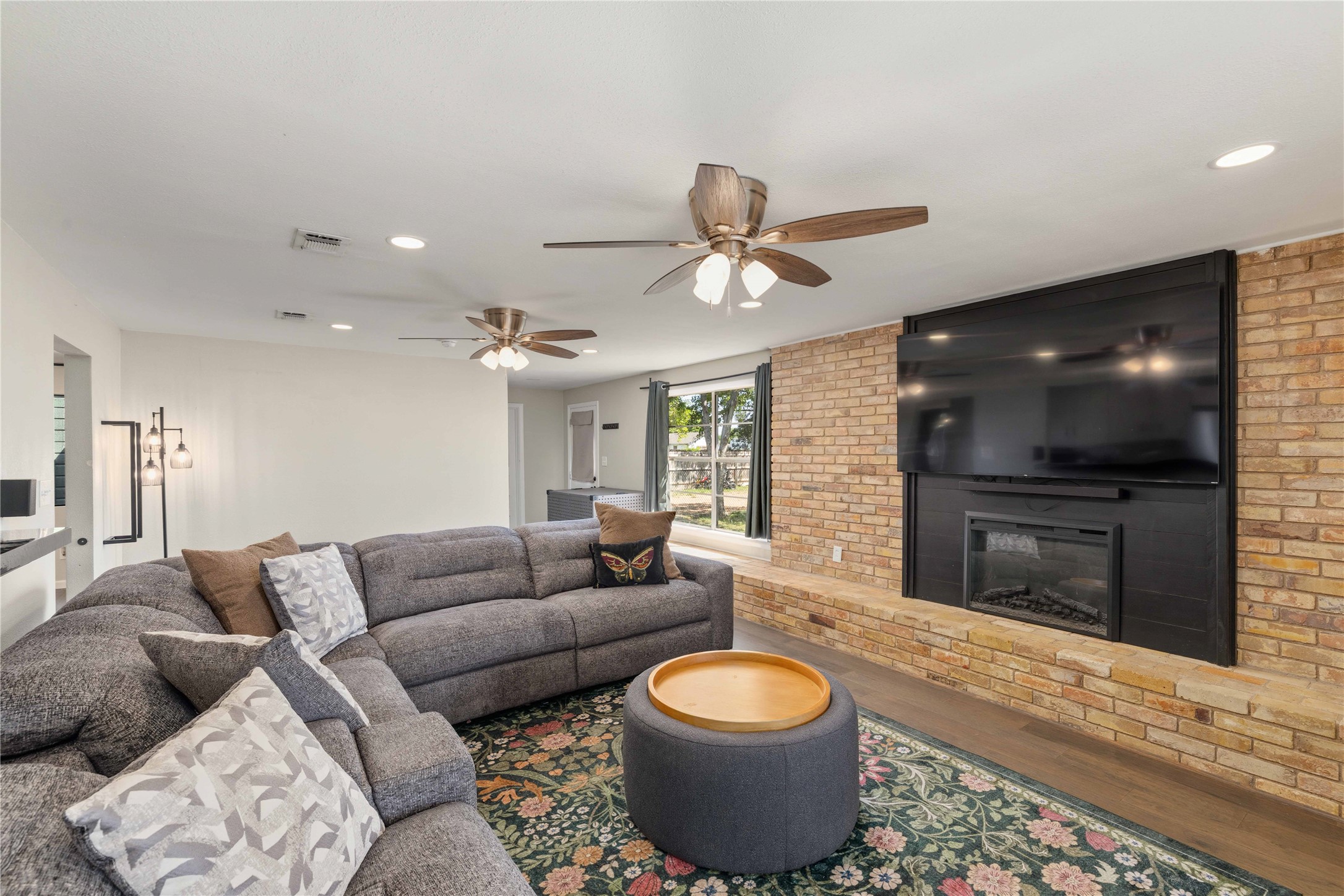 1908 8th Street Brownwood TX 76801