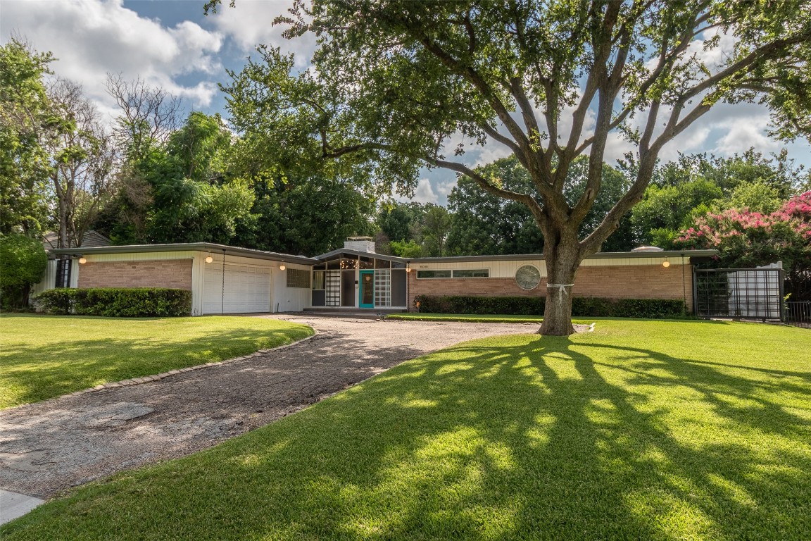 11016 Pinocchio Drive Dallas TX 75229