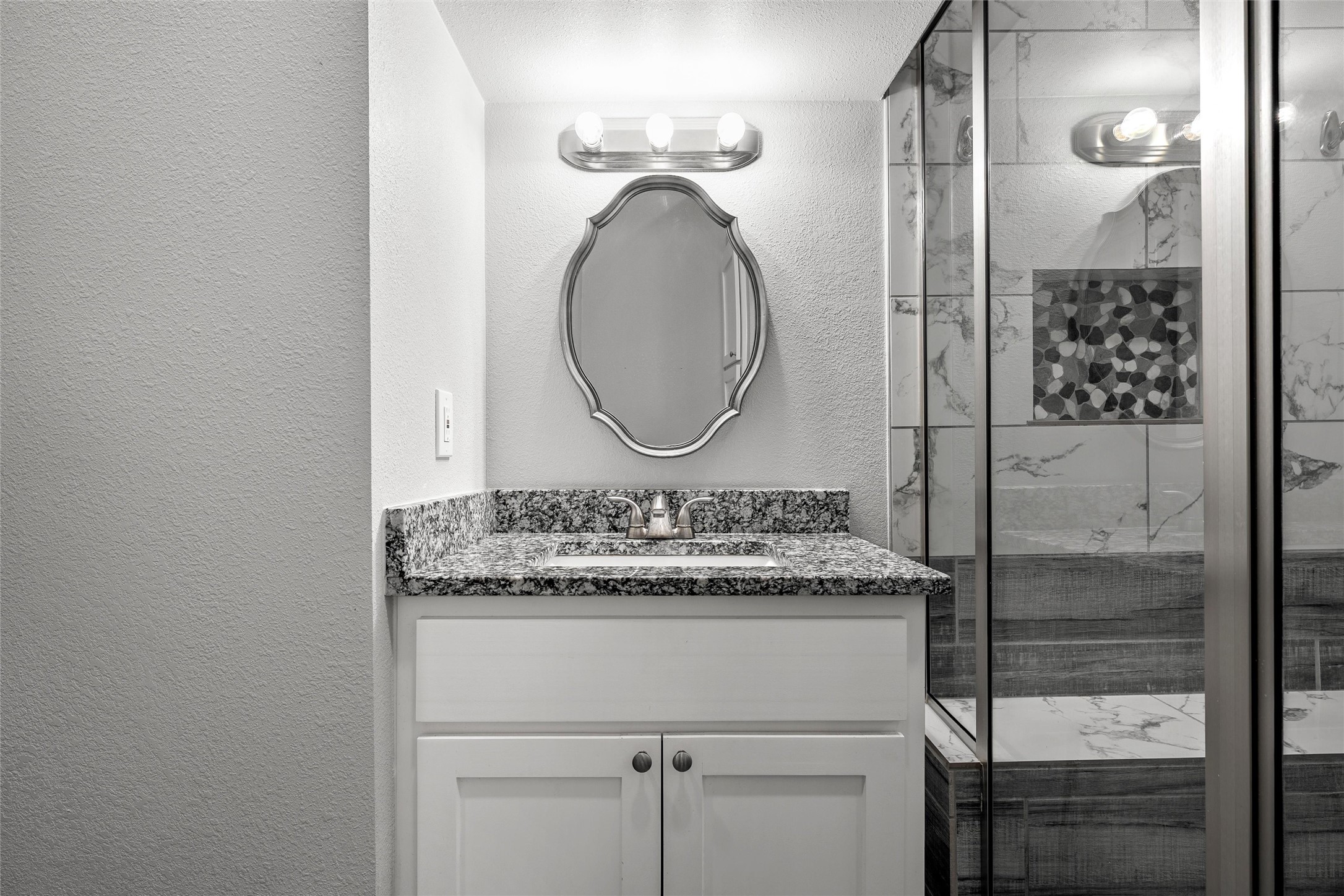 402 N Bordon Street Lorena TX 76655