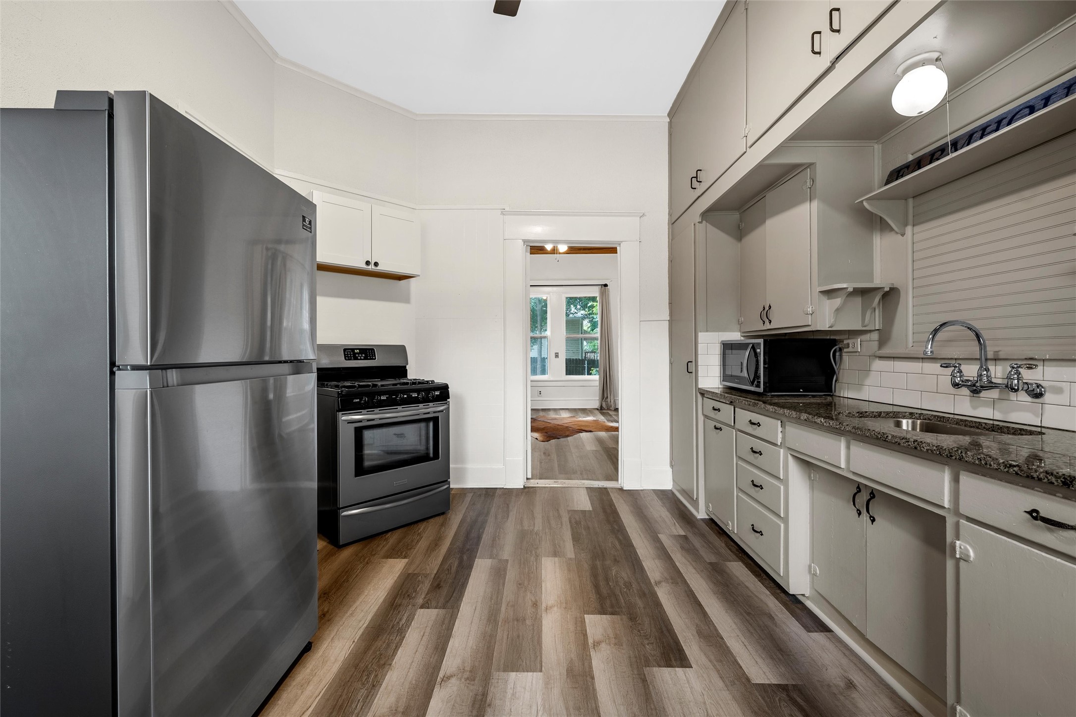 402 N Bordon Street Lorena TX 76655