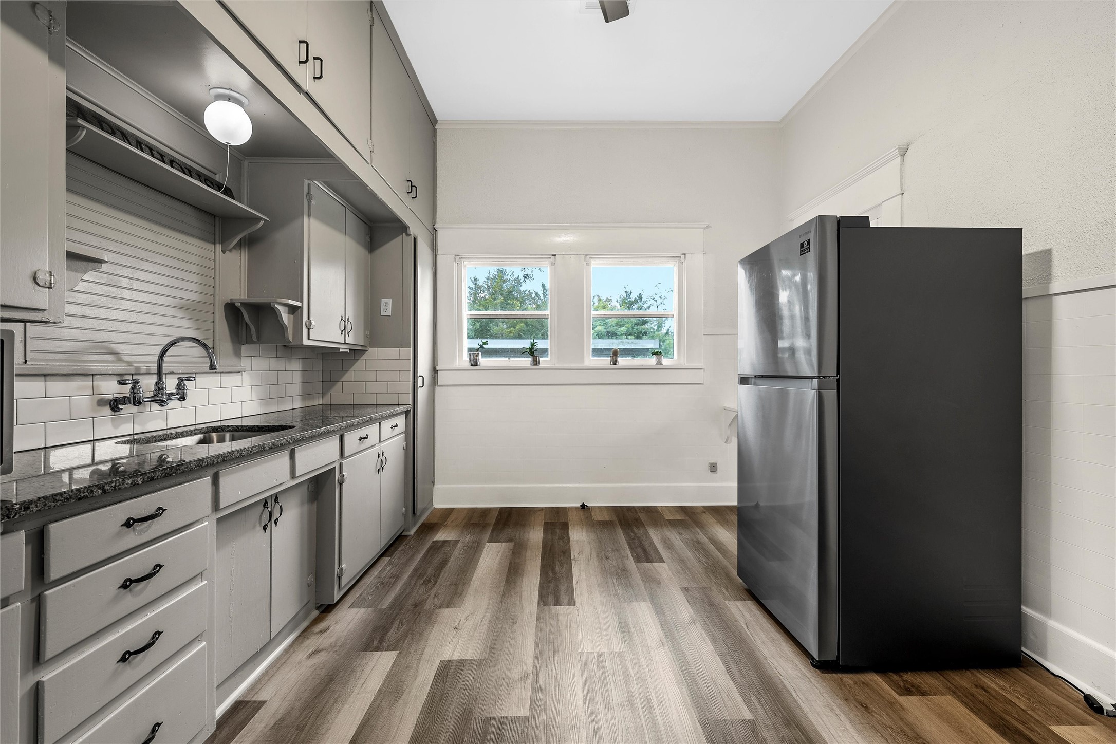 402 N Bordon Street Lorena TX 76655