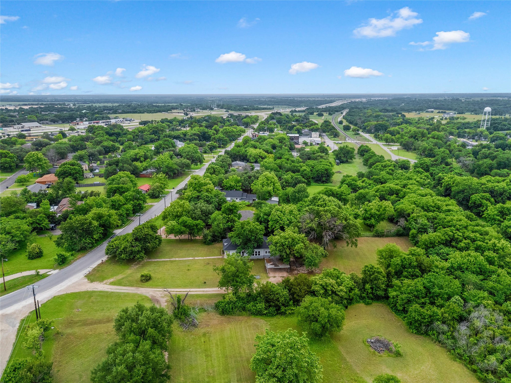 402 N Bordon Street Lorena TX 76655
