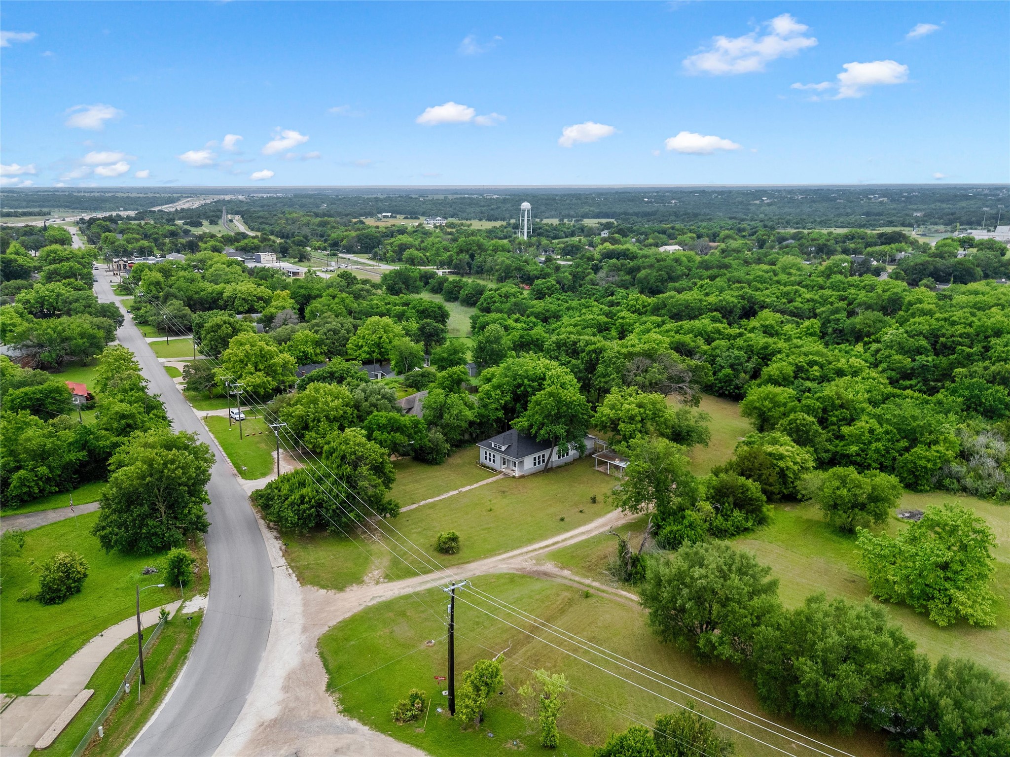 402 N Bordon Street Lorena TX 76655