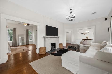 402 N Bordon Street Lorena TX 76655