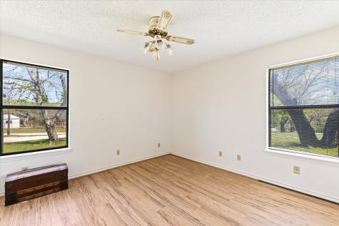 9885 County Road 270 Hico TX 76457