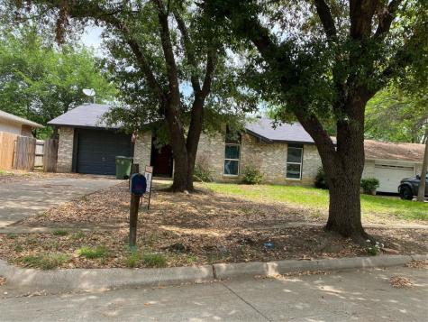 611 Mckown Drive Mansfield TX 76063