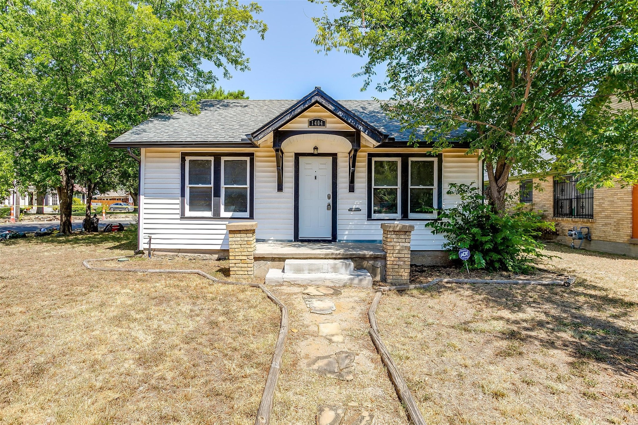 1404 NW 19th Street Fort Worth TX 76164