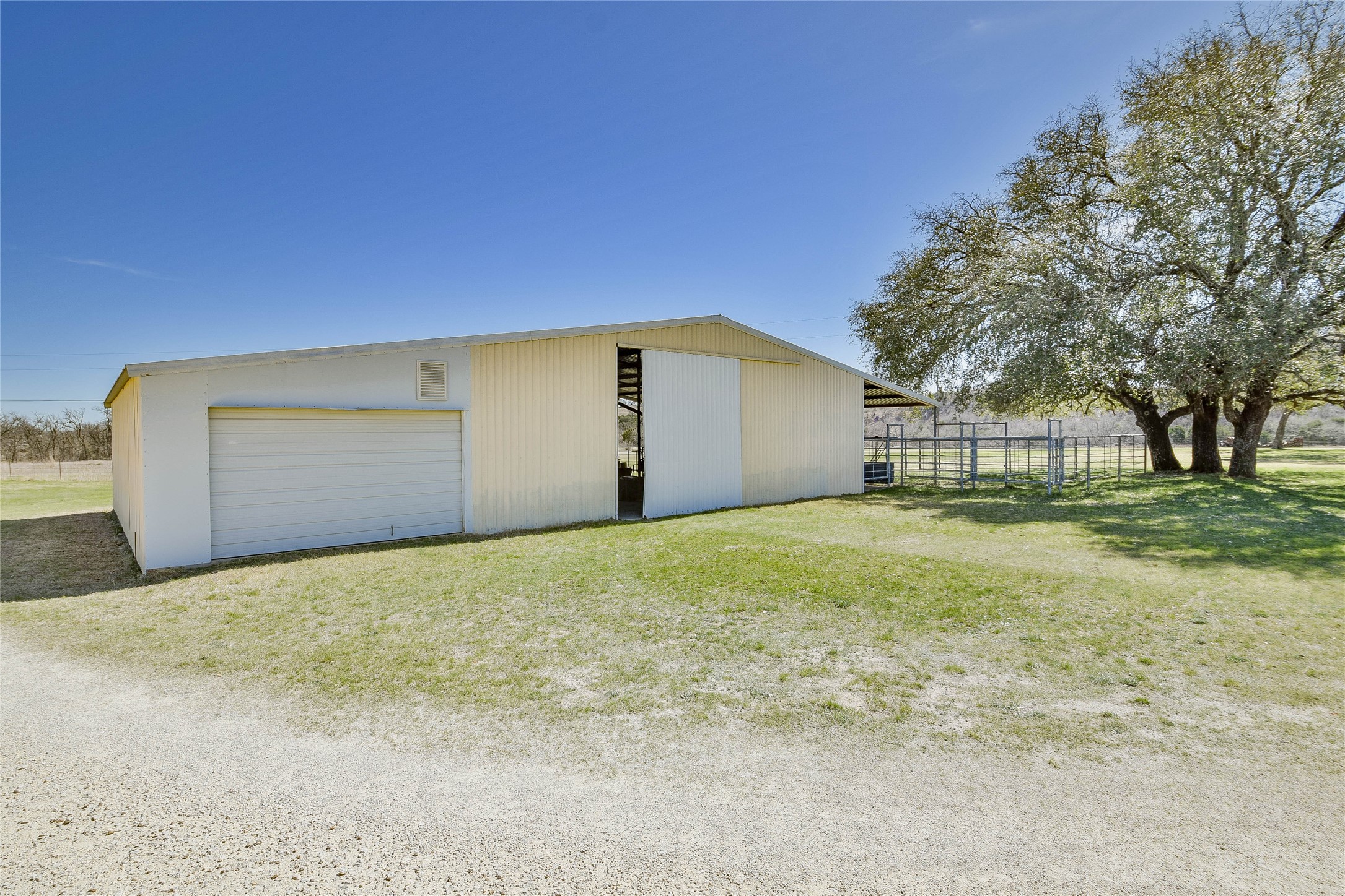 9051 Fm 205 Bluff Dale TX 76433