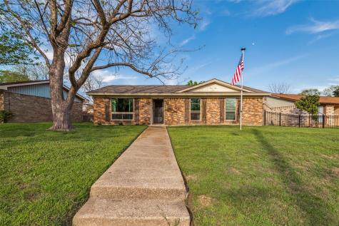 8935 Shorelark Drive Dallas TX 75217