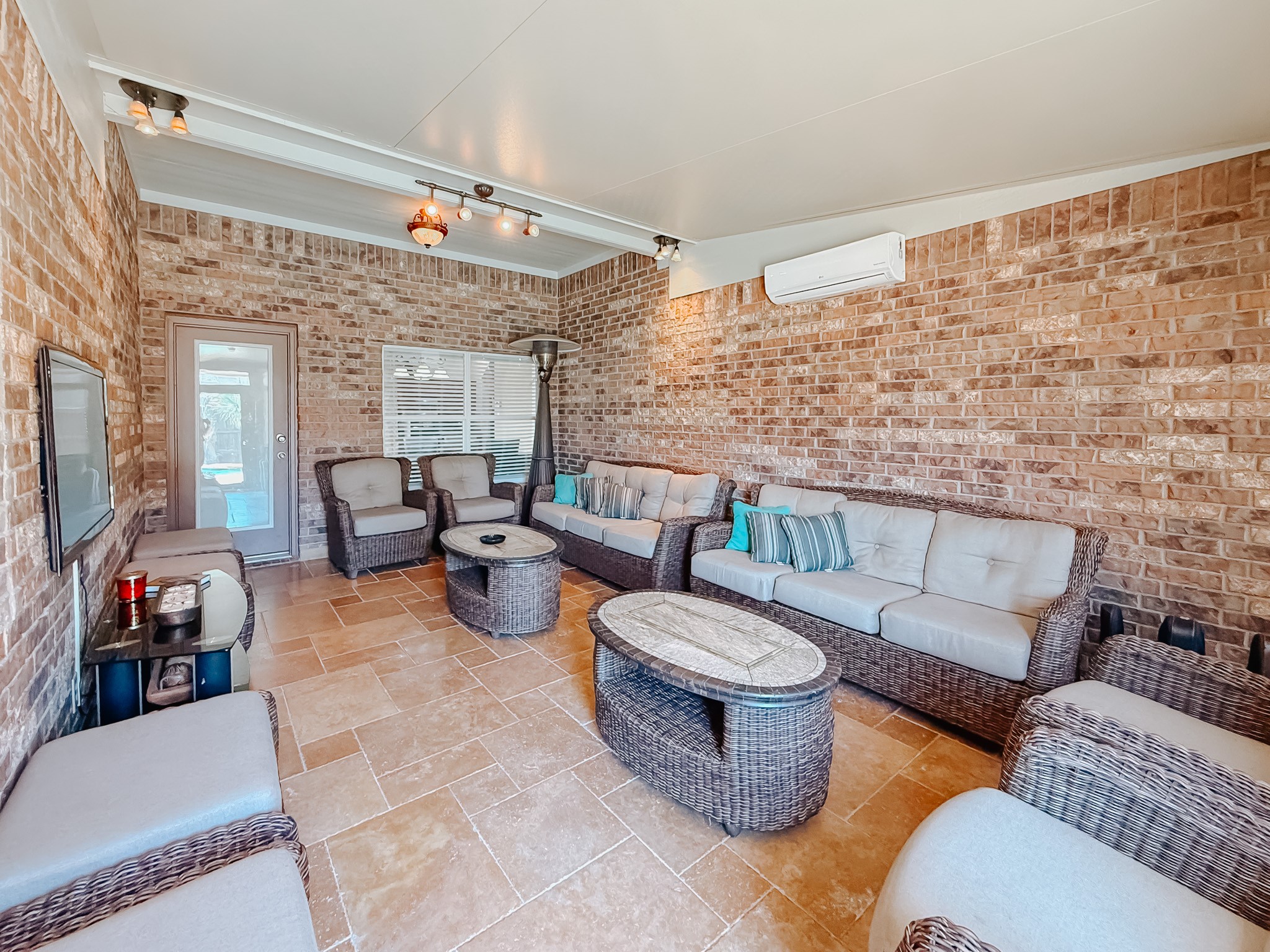 100 Timbershade Drive Red Oak TX 75154