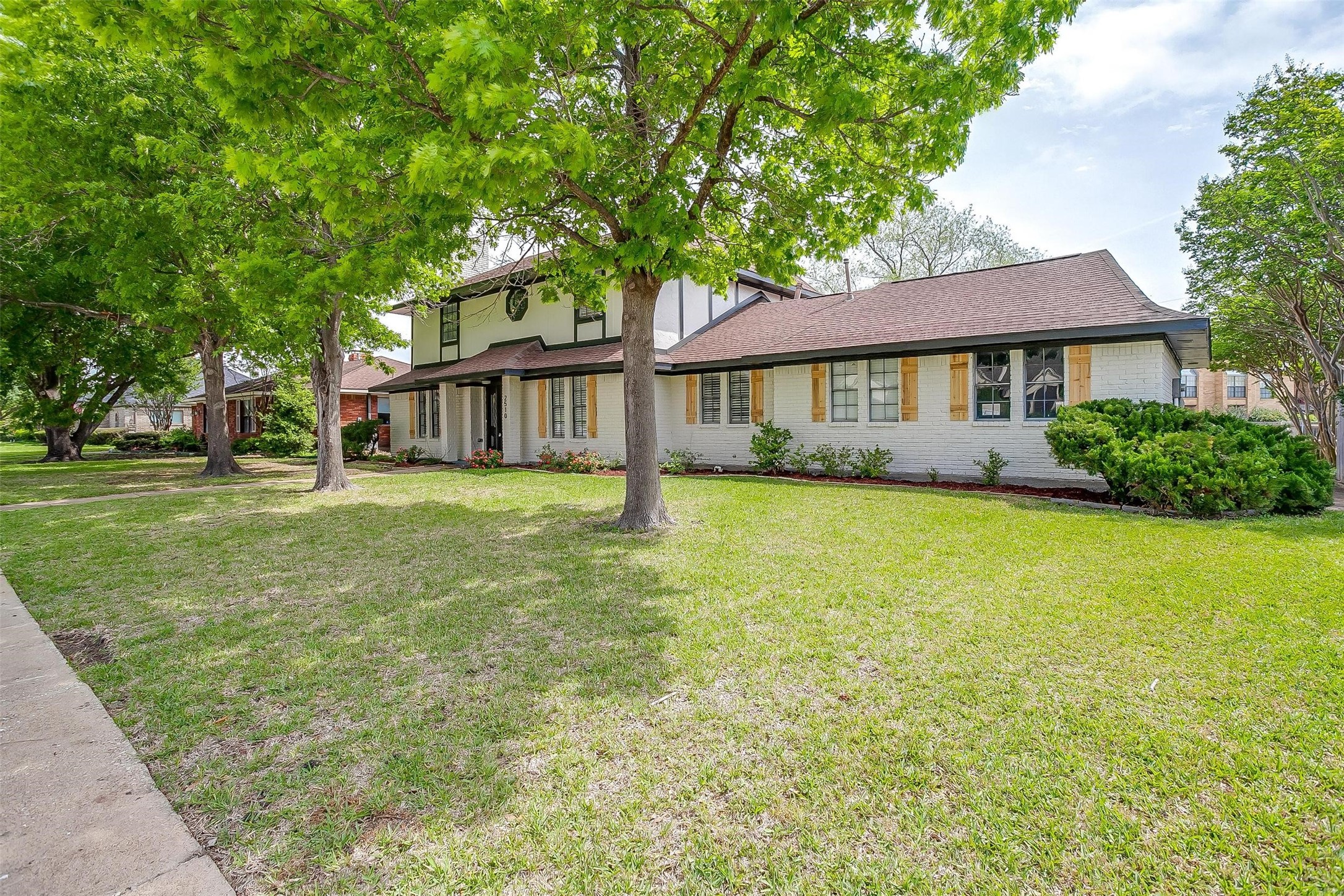 2510 Country Club Parkway Garland TX 75041