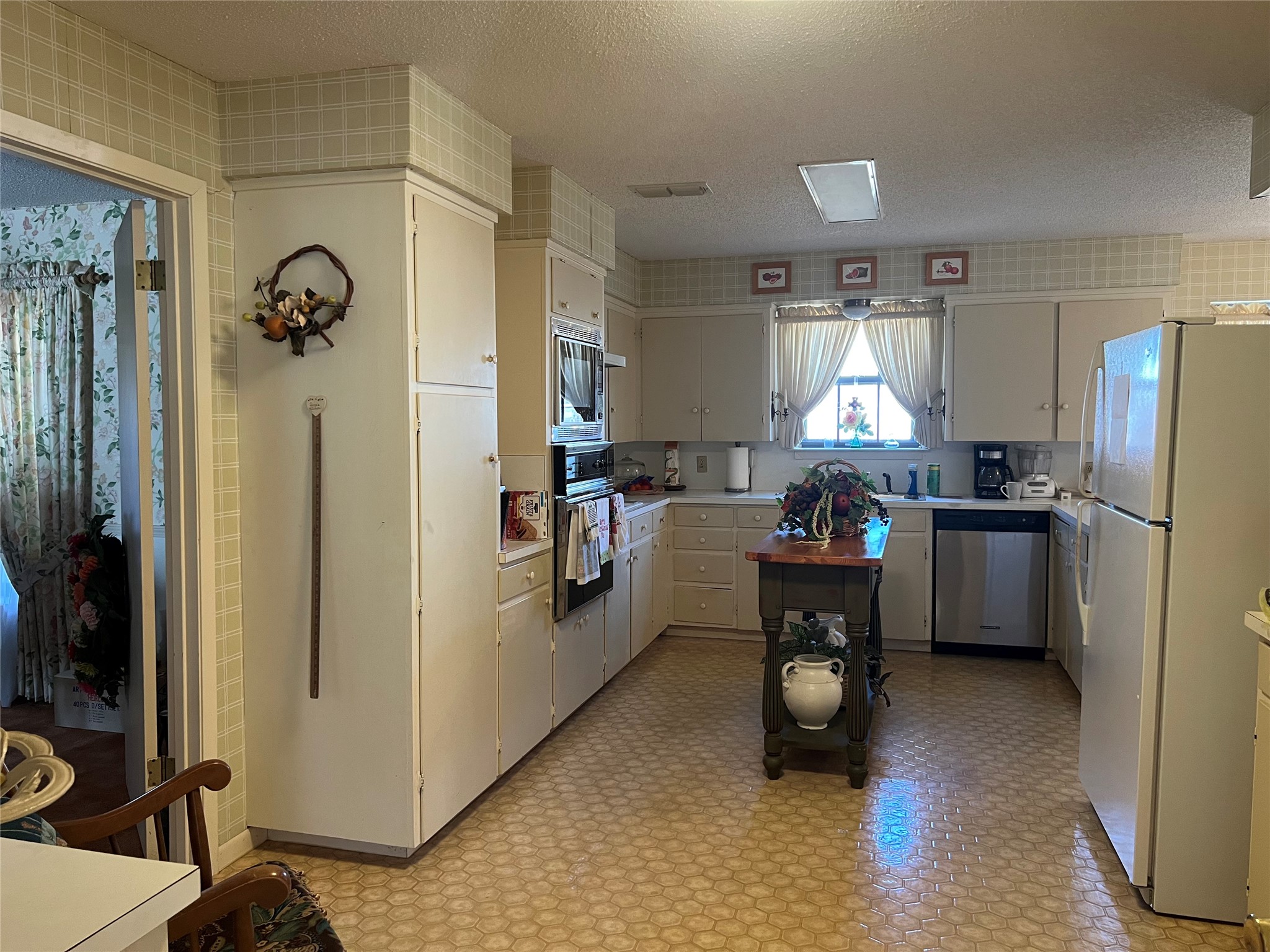 316 E Spring Street Henrietta TX 76365