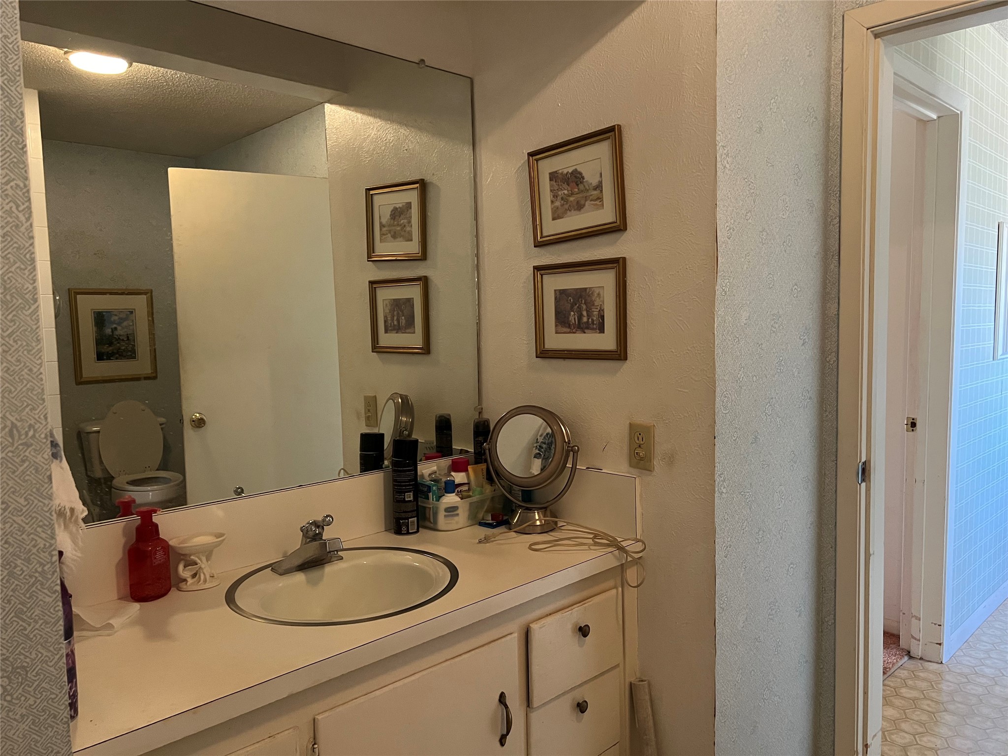 316 E Spring Street Henrietta TX 76365