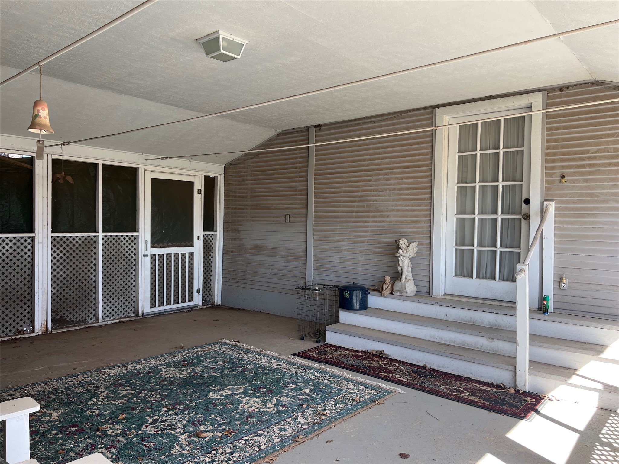 316 E Spring Street Henrietta TX 76365