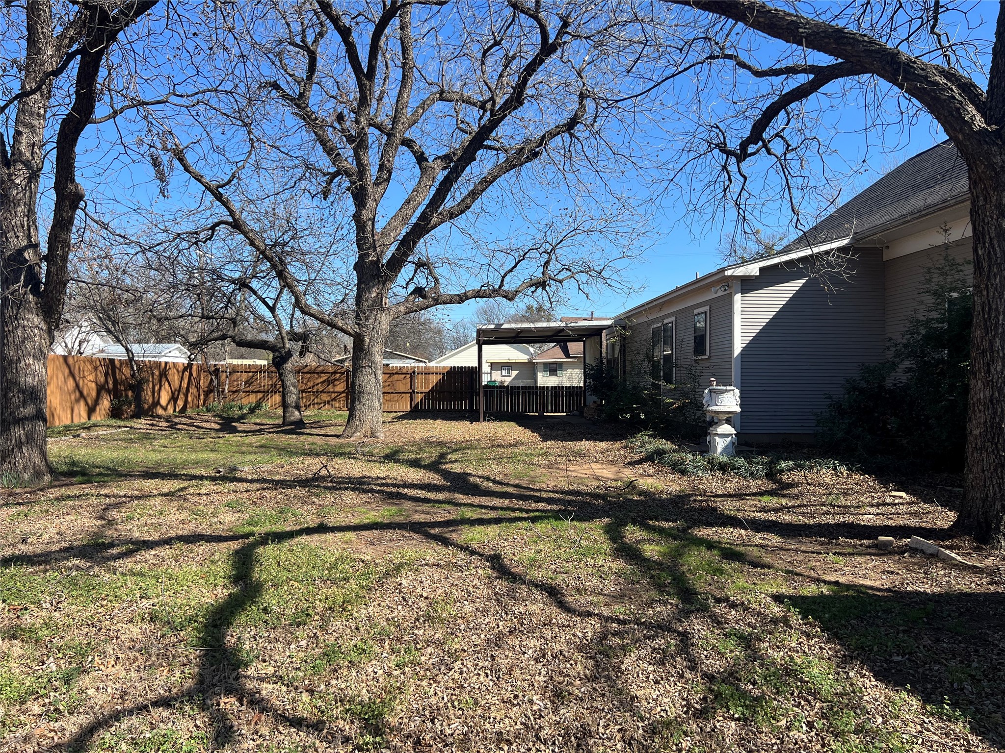 316 E Spring Street Henrietta TX 76365