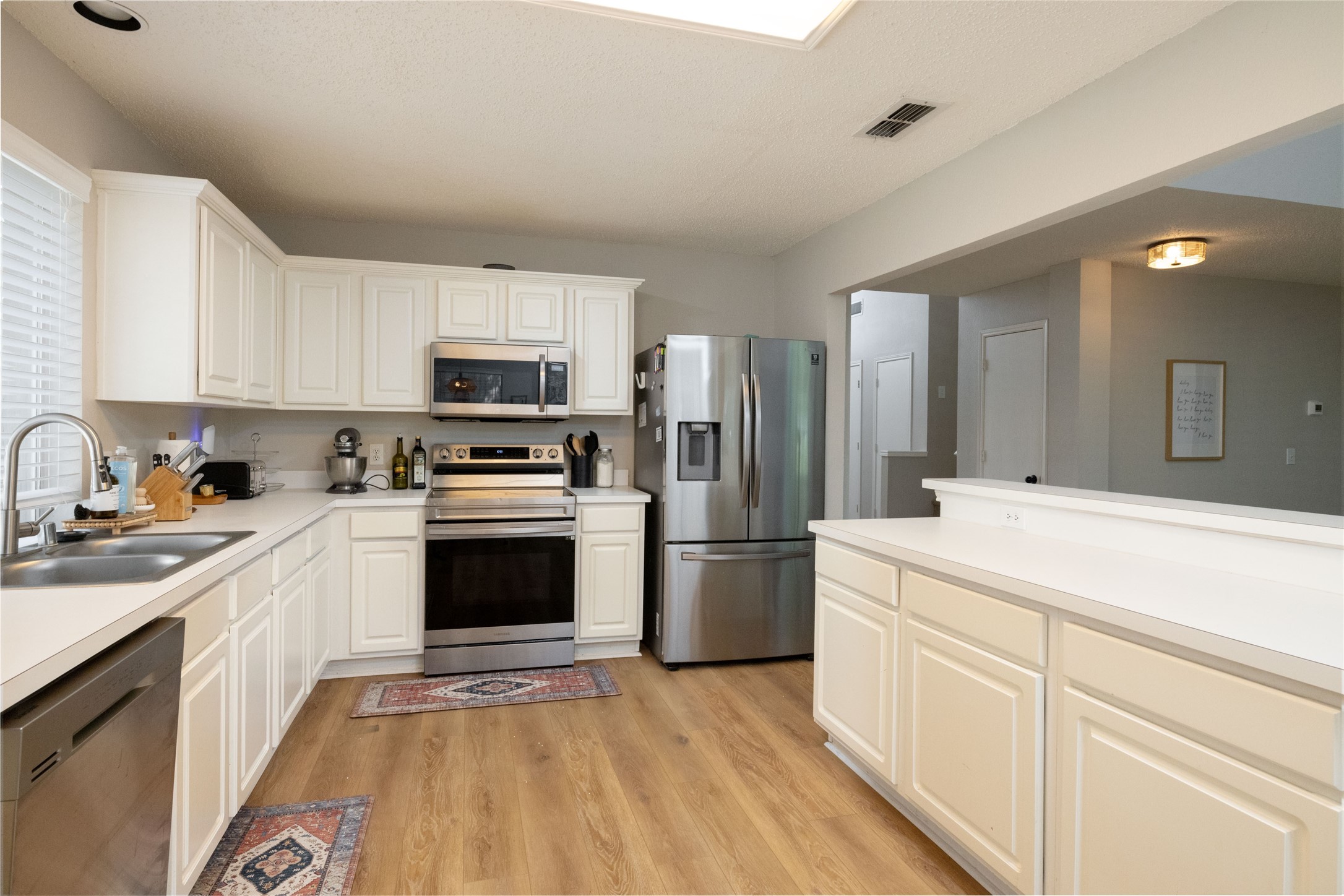 747 Cedar Leaf Circle Lake Dallas TX 75065
