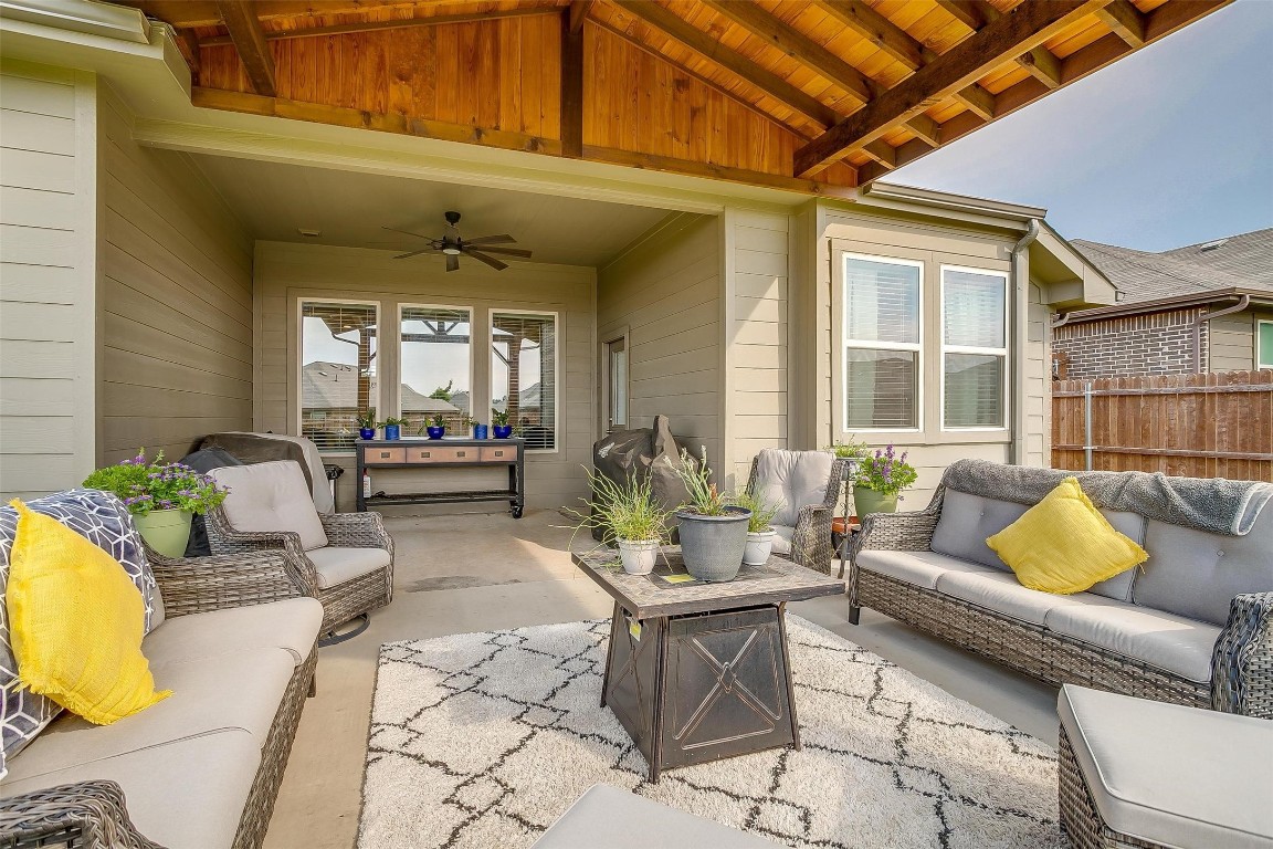 2557 Silver Fox Trail Weatherford TX 76087