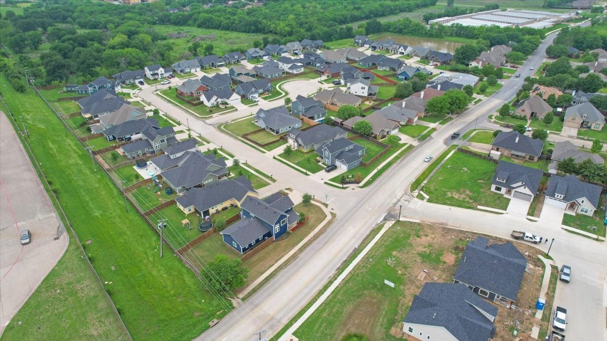 4733 Dry Creek Lane Sherman TX 75092