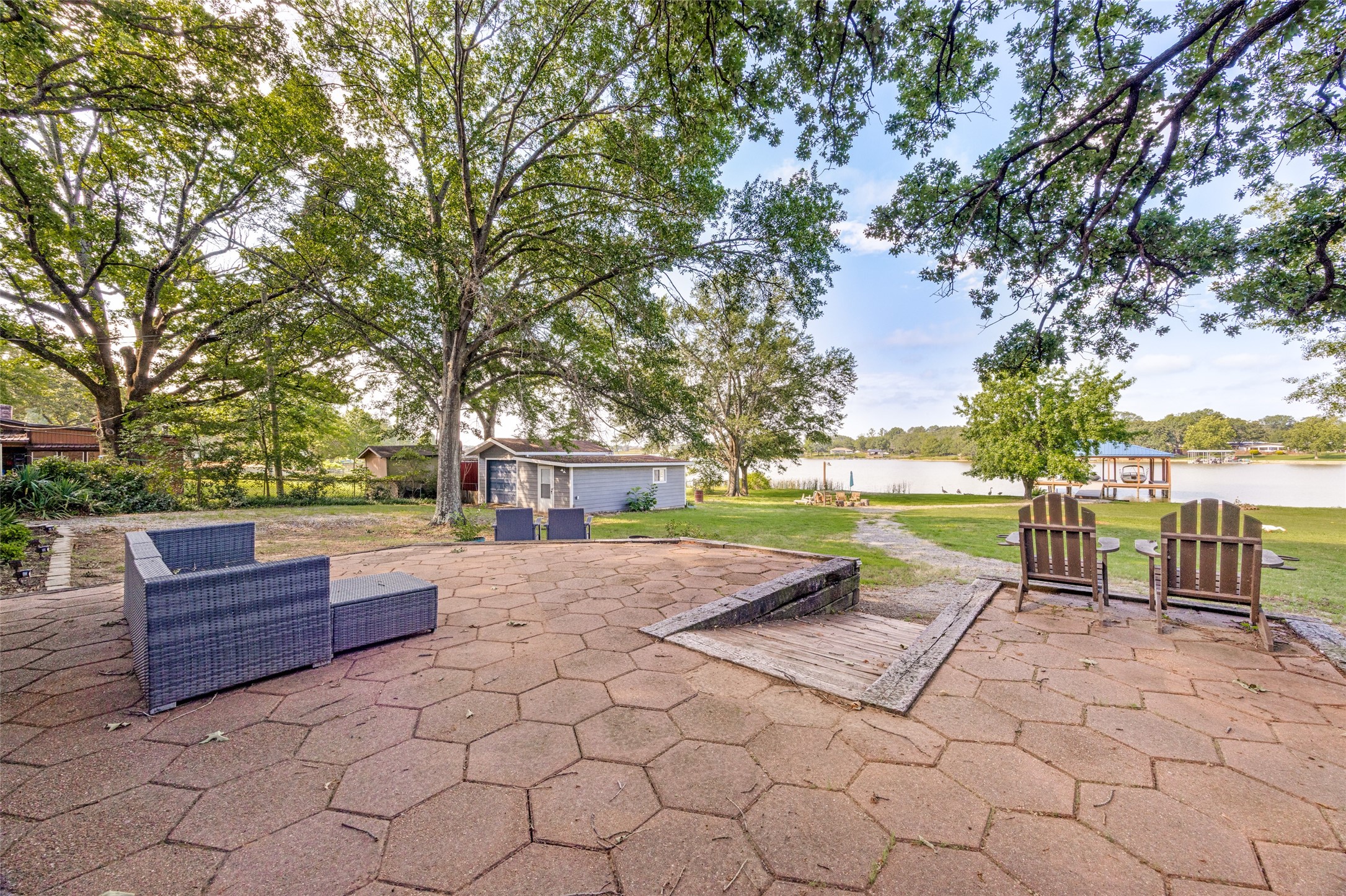 1910 Beavers Circle Bonham TX 75418