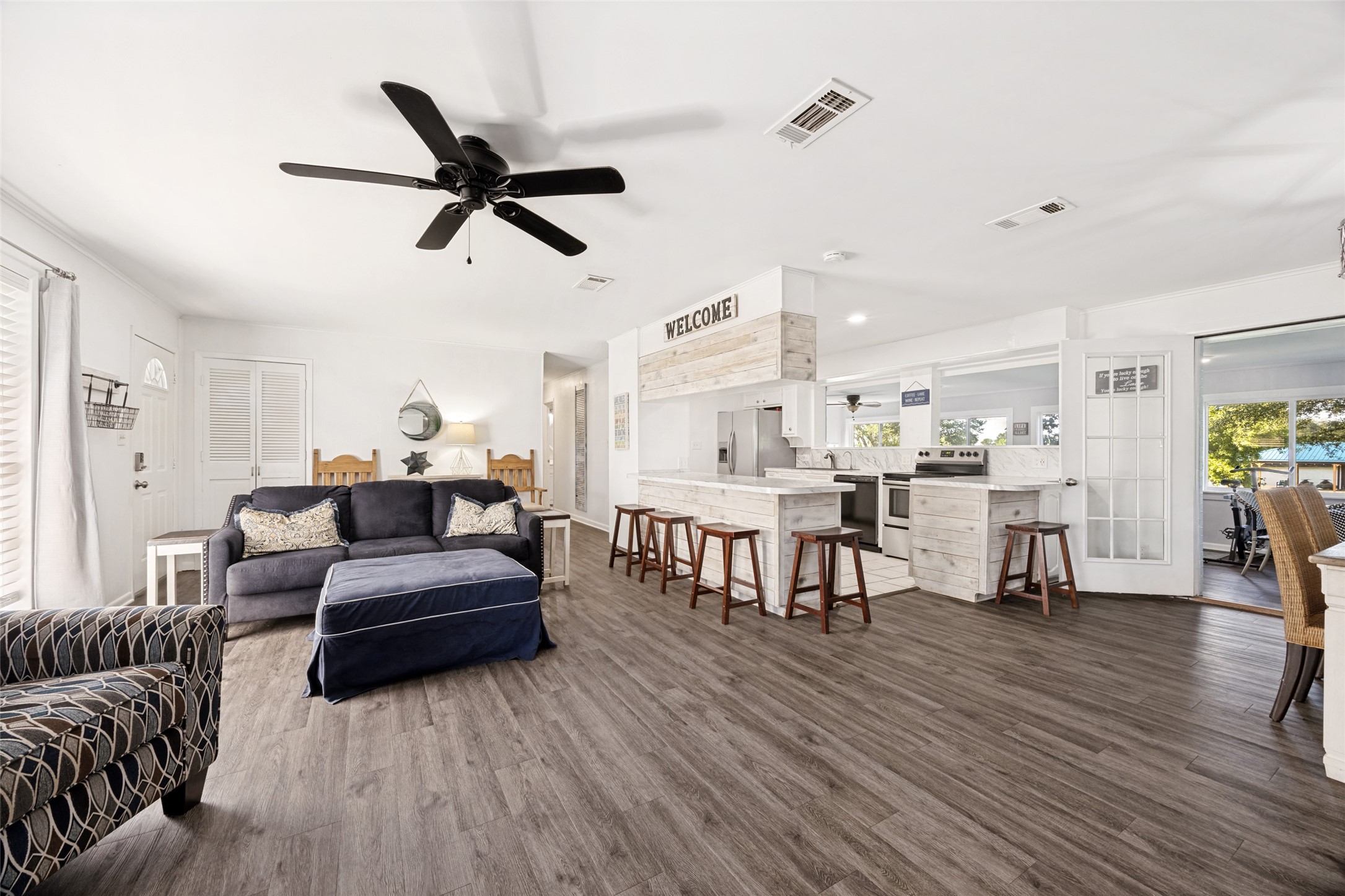 1910 Beavers Circle Bonham TX 75418