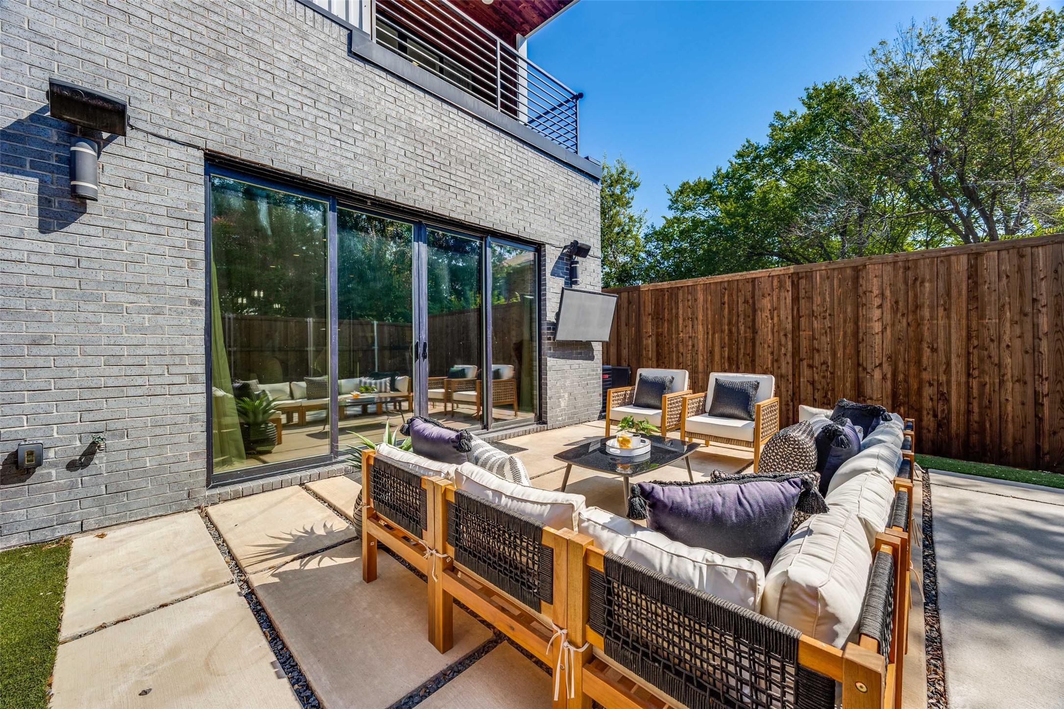 5966 Ross Avenue Dallas TX 75206