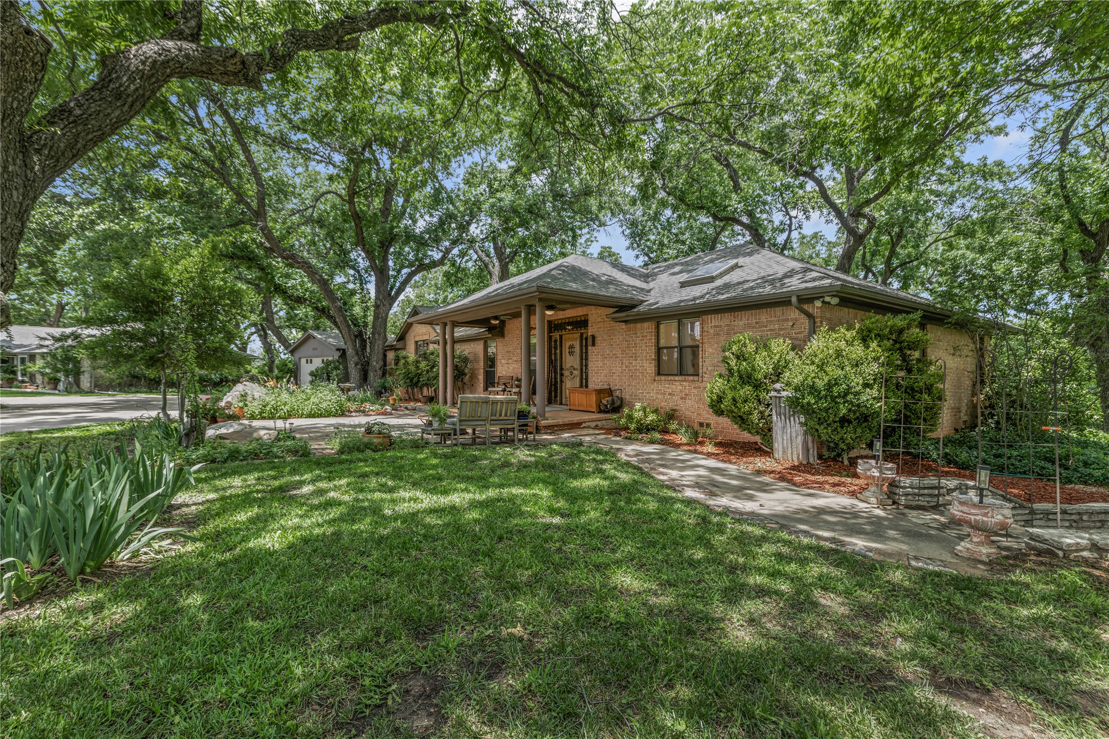 1820 Long Creek Court Granbury TX 76049