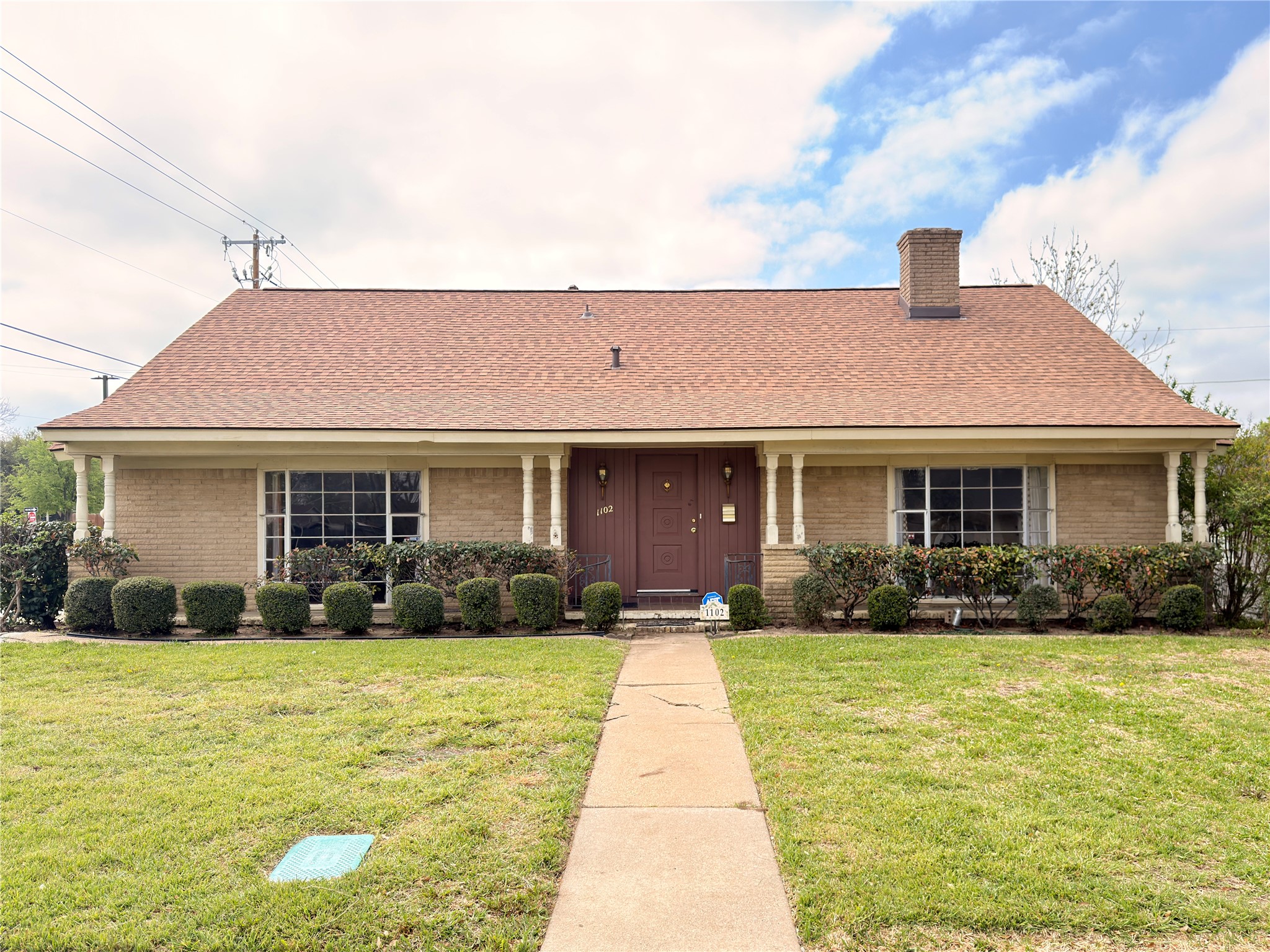1102 N Edwards Court Irving TX 75062