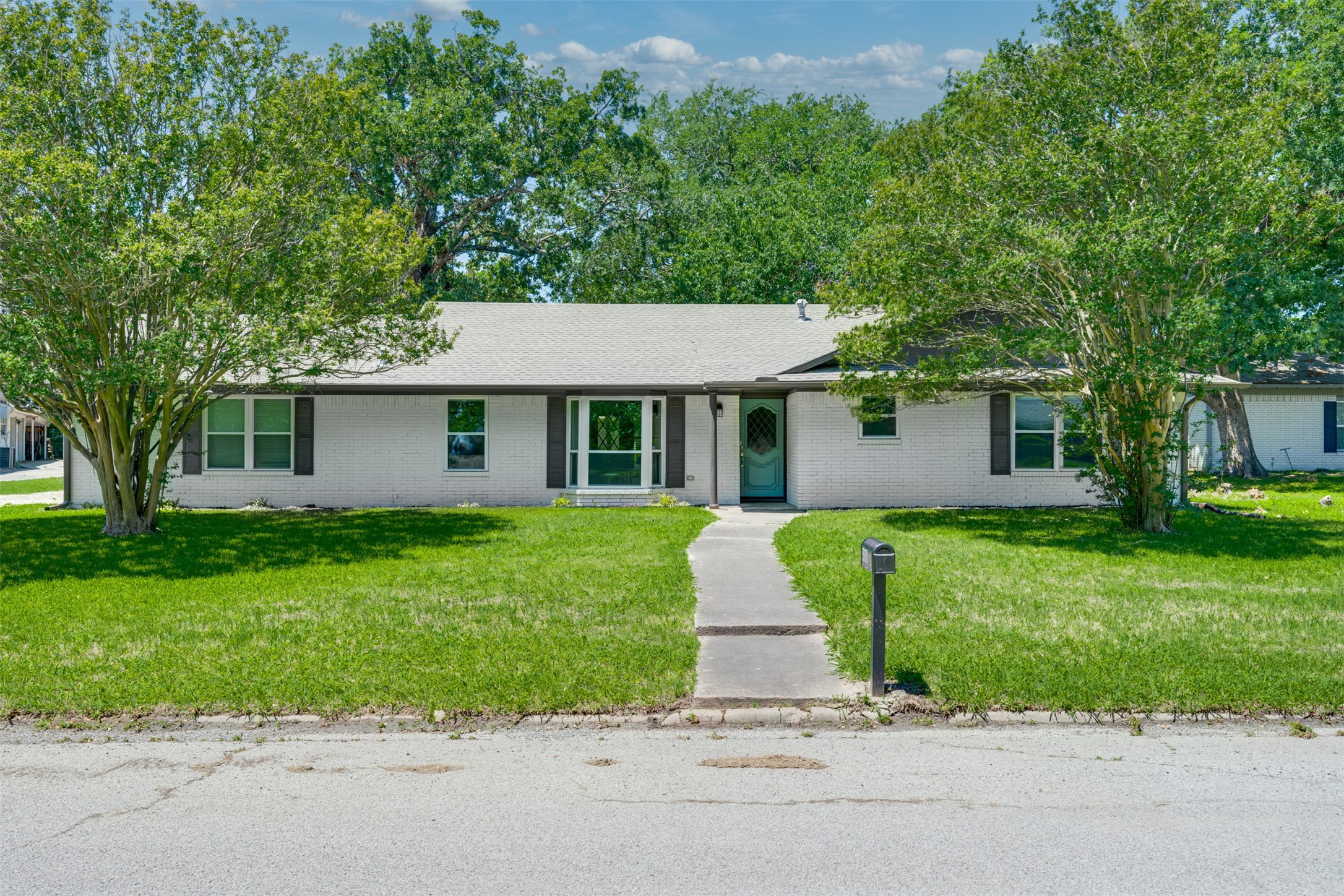 3011 Tanglewood Drive Commerce TX 75428