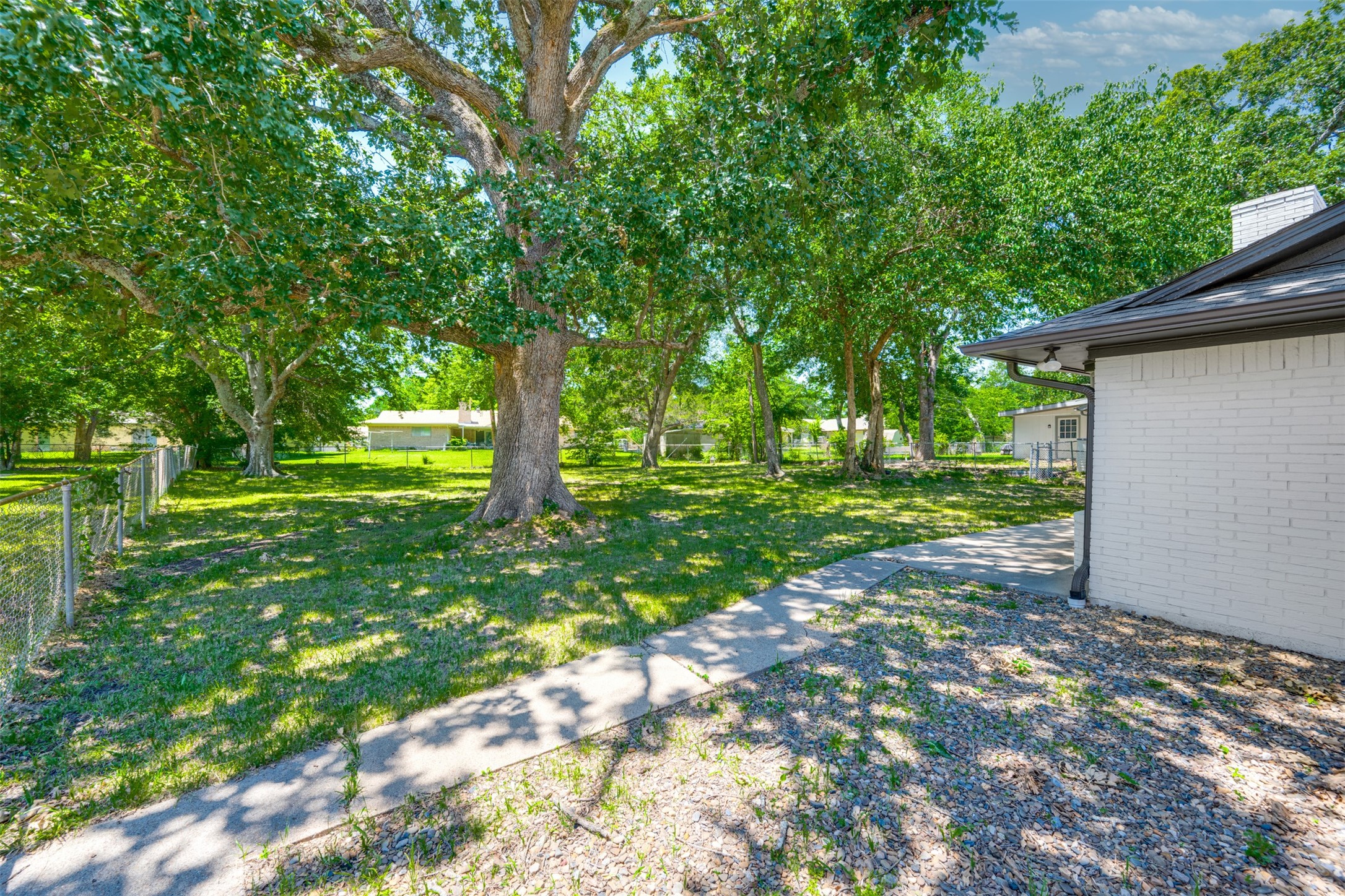 3011 Tanglewood Drive Commerce TX 75428