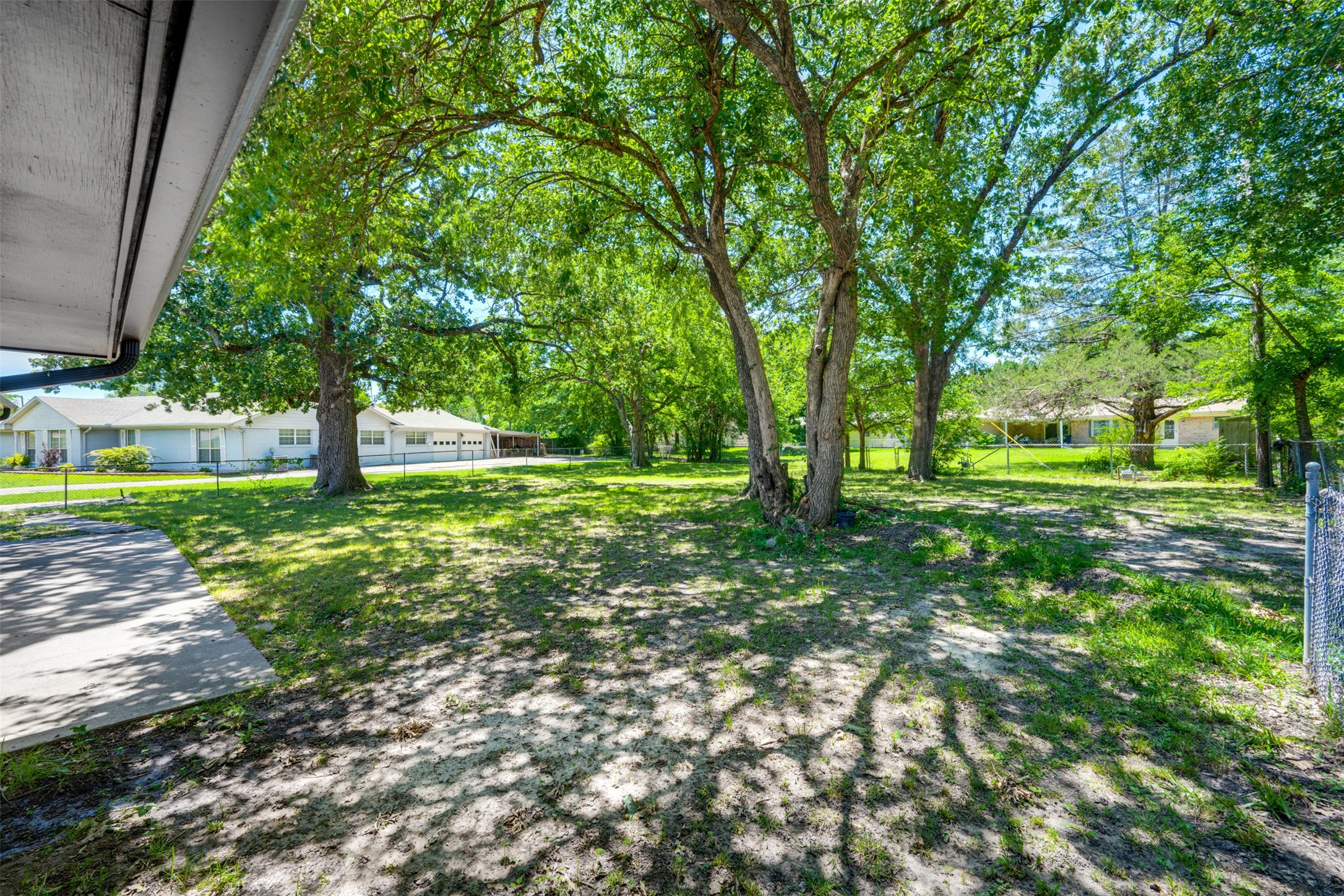 3011 Tanglewood Drive Commerce TX 75428