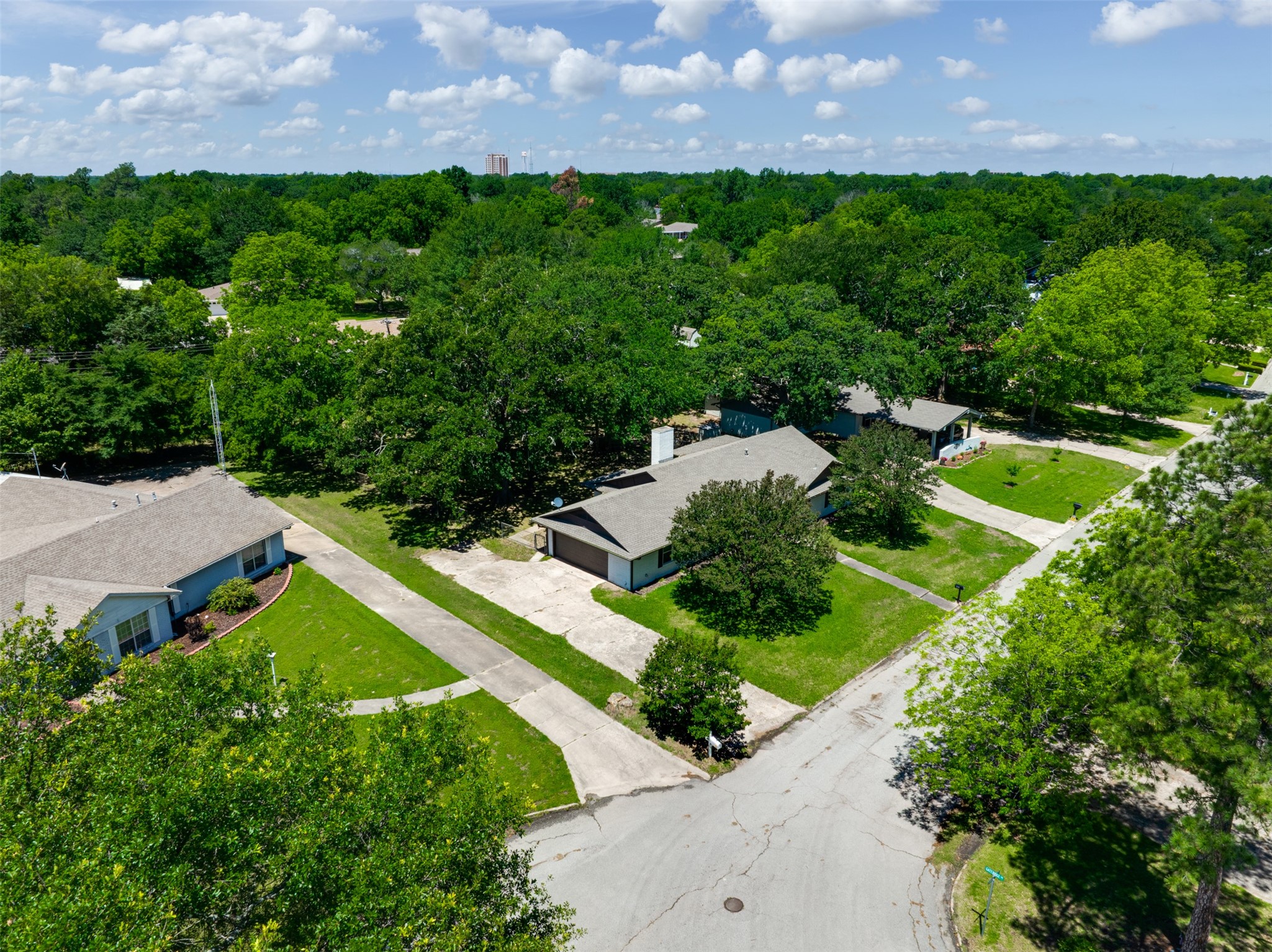 3011 Tanglewood Drive Commerce TX 75428