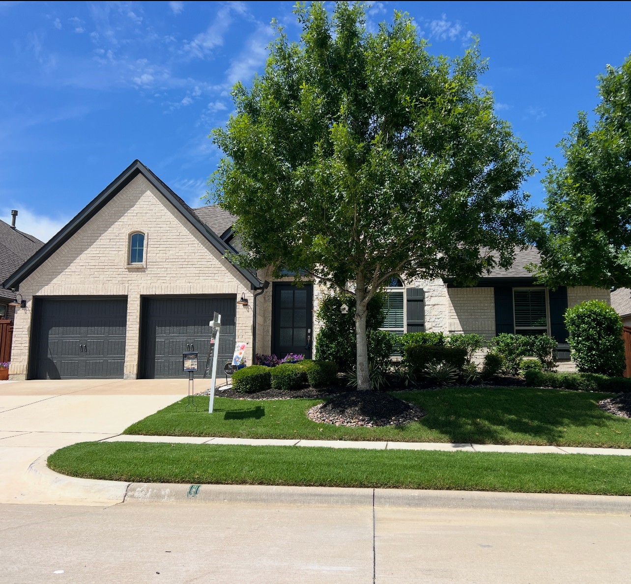 3917 Redbud Drive Aubrey TX 76227