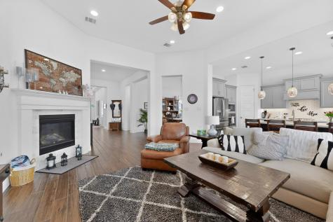 3917 Redbud Drive Aubrey TX 76227