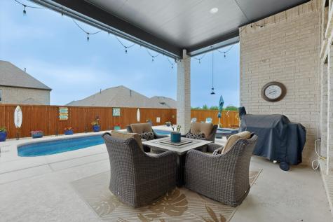 3917 Redbud Drive Aubrey TX 76227
