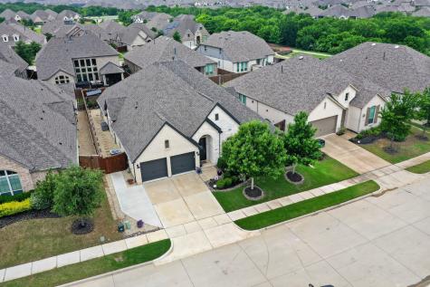 3917 Redbud Drive Aubrey TX 76227