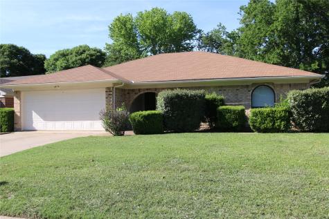 4113 Chestnut Street Fort Worth TX 76137